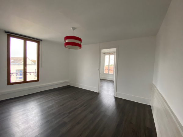 Offres de vente Duplex Neauphle-le-Château 78640
